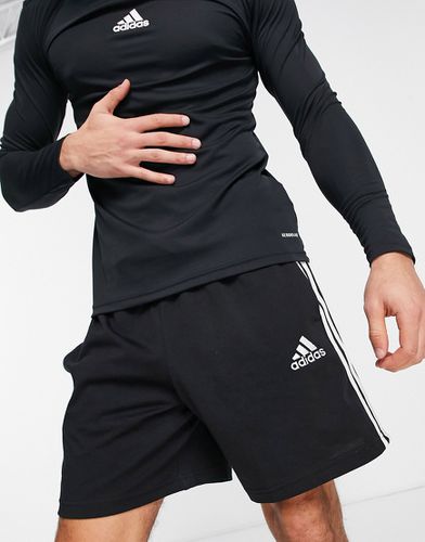 Adidas - Sportswear Essential - Short à 3 bandes - Adidas Performance - Modalova