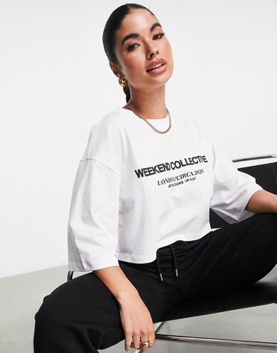 ASOS - Weekend Collective - T-shirt crop top à logo style années 90 - ASOS WEEKEND COLLECTIVE - Modalova