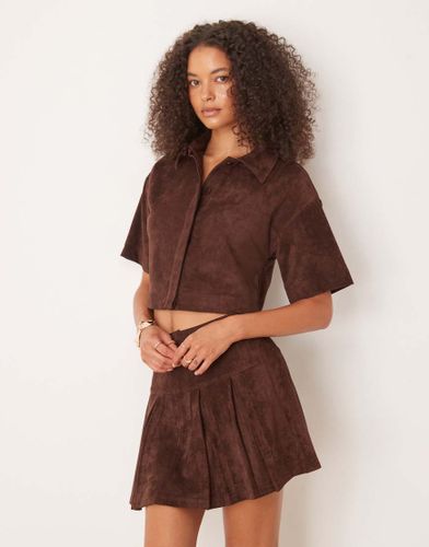 Chemise d'ensemble coupe carre en imitation daim - Chocolat - Asos Design - Modalova