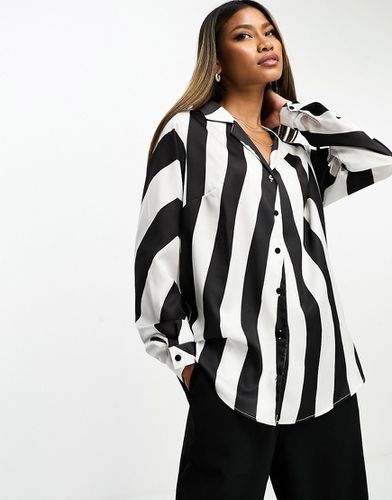Chemise manches longues décontractée en satin à rayures larges - Noir et blanc - Asos Design - Modalova