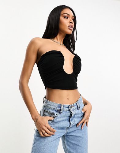 Crop top avec décolleté plongeant incurvé - Asos Design - Modalova