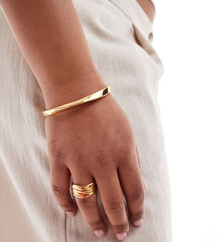 ASOS DESIGN Curve - Bracelet jonc torsadé minimaliste en plaqué or 14 carats - Asos Curve - Modalova