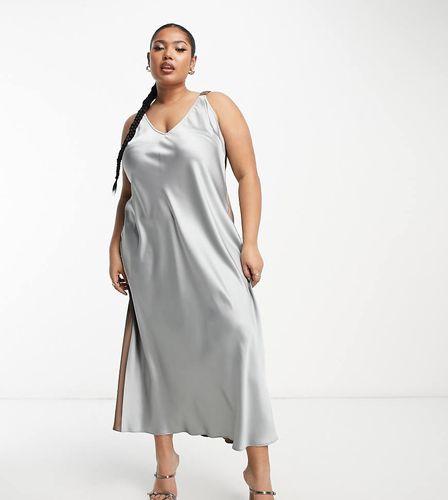 ASOS DESIGN Curve - Robe nuisette mi-longue en satin effet color block avec dos élastique - /moka - Asos Curve - Modalova