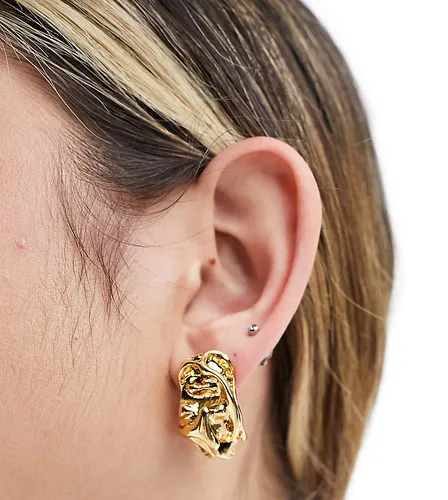 Boucles d'oreilles effet fondu en plaqué or 14 carats - Asos Design - Modalova