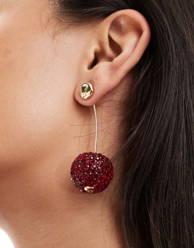 Boucles d'oreilles pendantes cerises à cristaux - Rouge - Asos Design - Modalova