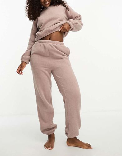 Ensemble confort en micropolaire avec sweat et pantalon de jogging - Vison - Asos Design - Modalova