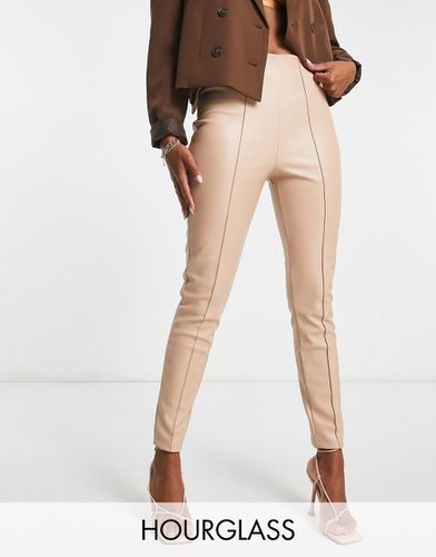 Hourglass - Pantalon cigarette en similicuir stretch - Taupe - Asos Design - Modalova