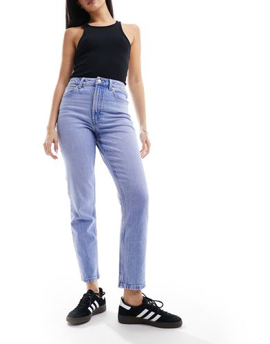 Jean mom slim et confortable - moyen vif - Asos Design - Modalova