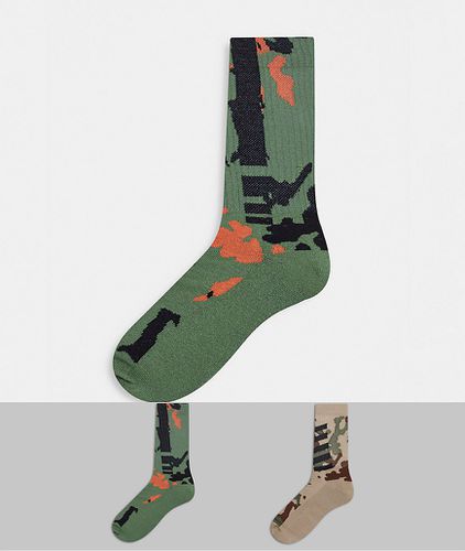 Lot de 2 paires de chaussettes de sport à motif camouflage - Asos Design - Modalova