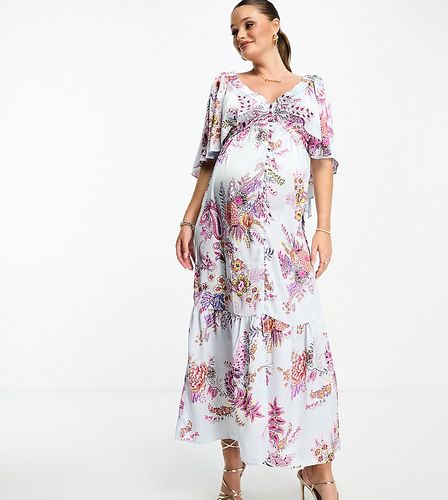 ASOS DESIGN Maternity - Robe longue en satin à motif cachemire avec manches évasées, décolleté en V et ourlet à volant - Asos Maternity - Modalova