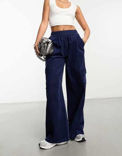 Pantalon cargo à enfiler en velours côtelé - Asos Design - Modalova