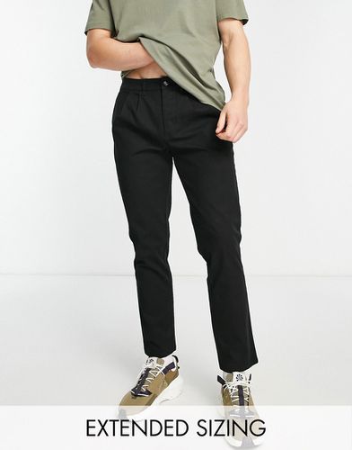 Pantalon chino cigarette à plis - Asos Design - Modalova