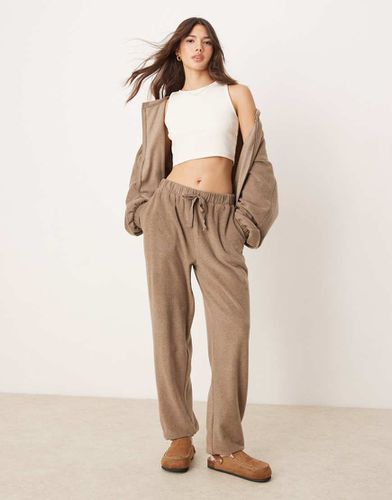 Pantalon de jogging confort en polaire à assortir - Asos Design - Modalova