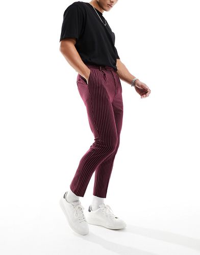 Pantalon fuselé habillé à fines rayures - Bordeaux - Asos Design - Modalova