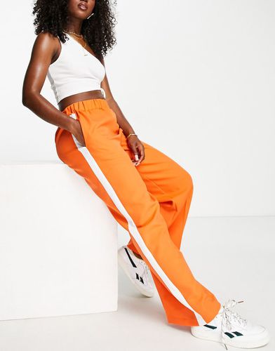 Pantalon habillé à taille élastique et bande latérale ivoire - Ambre - Asos Design - Modalova