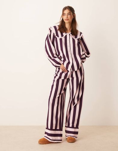 Pantalon large d'ensemble de pyjama - Rayures bordeaux - Asos Design - Modalova