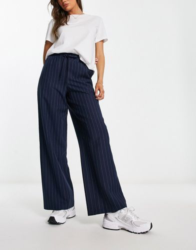 Pantalon rayé à enfiler - Bleu marine - Asos Design - Modalova