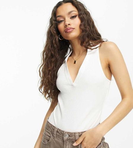 ASOS DESIGN Petite - Body côtelé à col polo - Asos Petite - Modalova