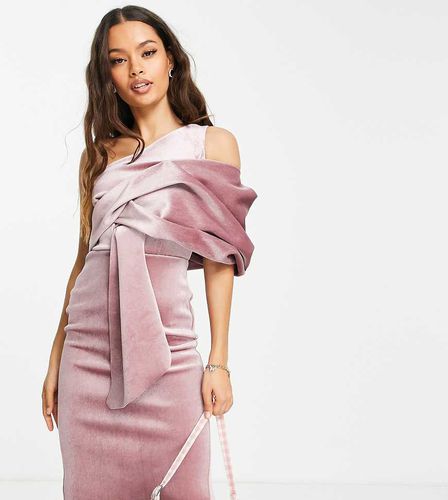 ASOS DESIGN Petite - Robe fourreau mi-longue en velours à épaules dénudées et nervures - thé - Asos Petite - Modalova