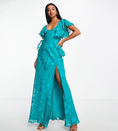 ASOS DESIGN Petite - Robe longue en satin à pois avec manches évasées et dos nu - Aigue-marine profond - Asos Petite - Modalova