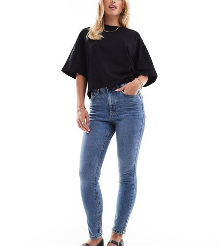 ASOS DESIGN Petite - Ultimate - Jean skinny - moyen - Asos Petite - Modalova