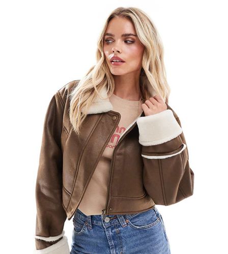 ASOS DESIGN Petite - Veste avec partie supérieure de col façon peau de mouton - Noisette - Asos Petite - Modalova