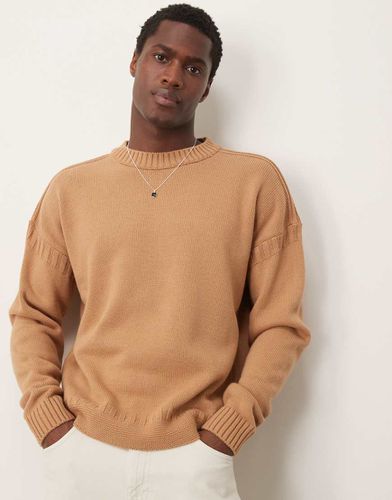 Pull décontracté en maille avec empiècements en point de surjet - Marron clair - Asos Design - Modalova