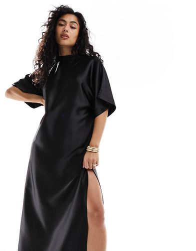 Robe t-shirt mi-longue coupe oversize en satin - Asos Design - Modalova