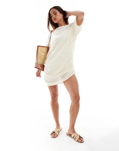 Robe t-shirt courte en maille au crochet - Crème - Asos Design - Modalova