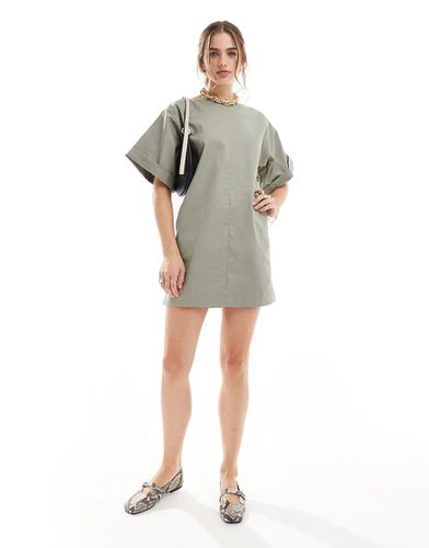 Robe t-shirt courte en sergé coupe carrée - Asos Design - Modalova