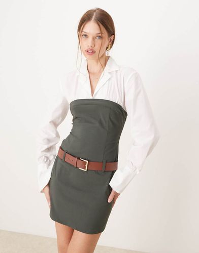 Robe chemise courte 2 en 1 avec ceinture - Olive - Asos Design - Modalova