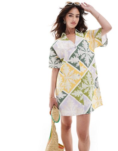 Robe chemise courte coupe carrée en lin imprimé mosaïque avec manches courtes - Asos Design - Modalova