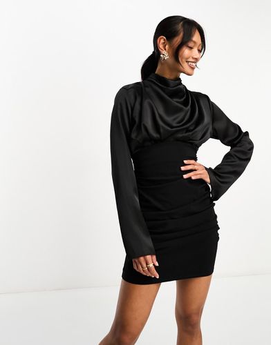 Robe courte en satin avec col montant et jupe structurée - Asos Design - Modalova