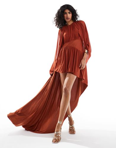 Robe courte en tulle mélangé avec manches drapées et jupe asymétrique - Rouille - Asos Design - Modalova