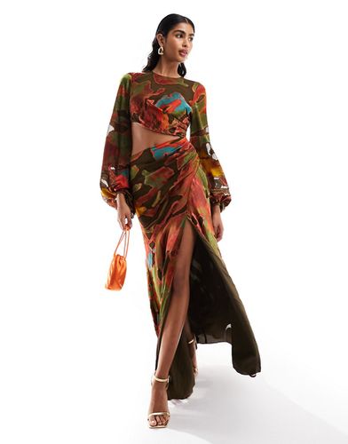 Robe longue à manches longues en tissu à motif abstrait effet dévoré coupé en biais - Asos Design - Modalova