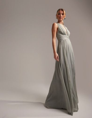 Robe longue drapée pour demoiselle d'honneur avec corsage froncé et taille croisée - Olive - Asos Design - Modalova