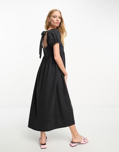 Robe mi-longue en jean doux avec liens noués au dos - Asos Design - Modalova