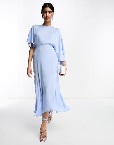 Robe mi-longue en satin à manches évasées et ourlet asymétrique - pâle - Asos Design - Modalova