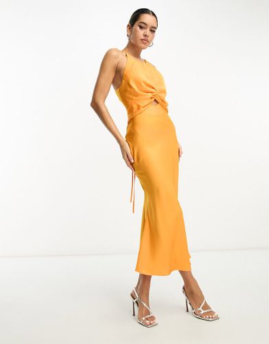 Robe mi-longue en satin nouée sur le devant et dans le dos - Asos Design - Modalova