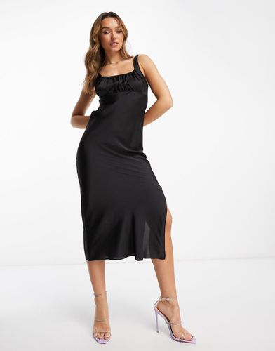 Robe nuisette babydoll mi-longue en satin à fronces - Asos Design - Modalova