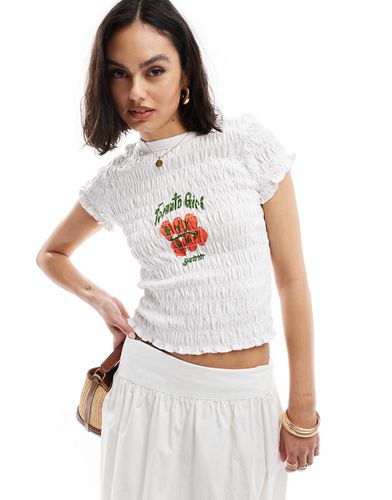 T-shirt court froncé avec imprimé Tomato Girl - Blanc - Asos Design - Modalova