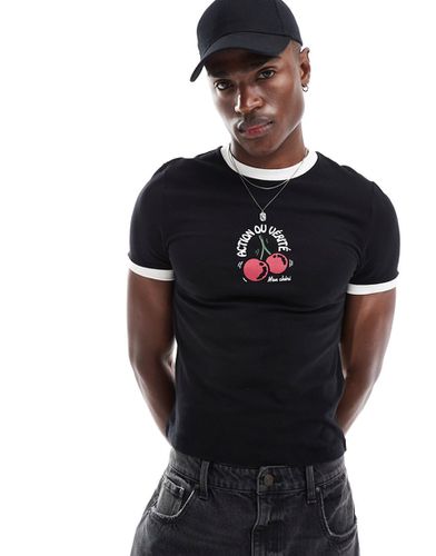 T-shirt crop top moulant avec imprimé cerises sur la poitrine - Asos Design - Modalova