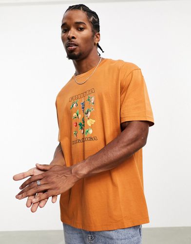 T-shirt décontracté avec imprimé fruit sur le devant - Orange brûlé - Asos Design - Modalova
