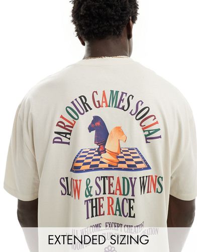 T-shirt oversize à imprimé échecs au dos - Beige - Asos Design - Modalova
