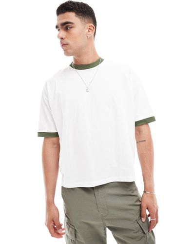 T-shirt oversize coupe carrée à bordures contrastantes - Crème - Asos Design - Modalova