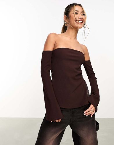 Top Bardot à manches longues et fente au niveau de l'ourlet - Chocolat - Asos Design - Modalova