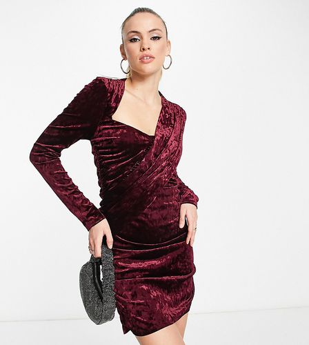 ASOS DESIGN Tall - Robe courte froncée en velours à col bénitier - Lie-de-vin - Asos Tall - Modalova