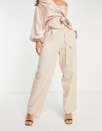 Pantalon large et fuselé en lin à pinces - Sable - Asos Edition - Modalova