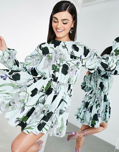 Robe courte en lin à manches froncées et imprimé orchidée - pâle - ASOS EDITION - Modalova
