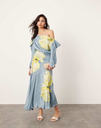 Robe asymétrique mi-longue drapée en satin à broderie fleur - airforce - Asos Edition - Modalova